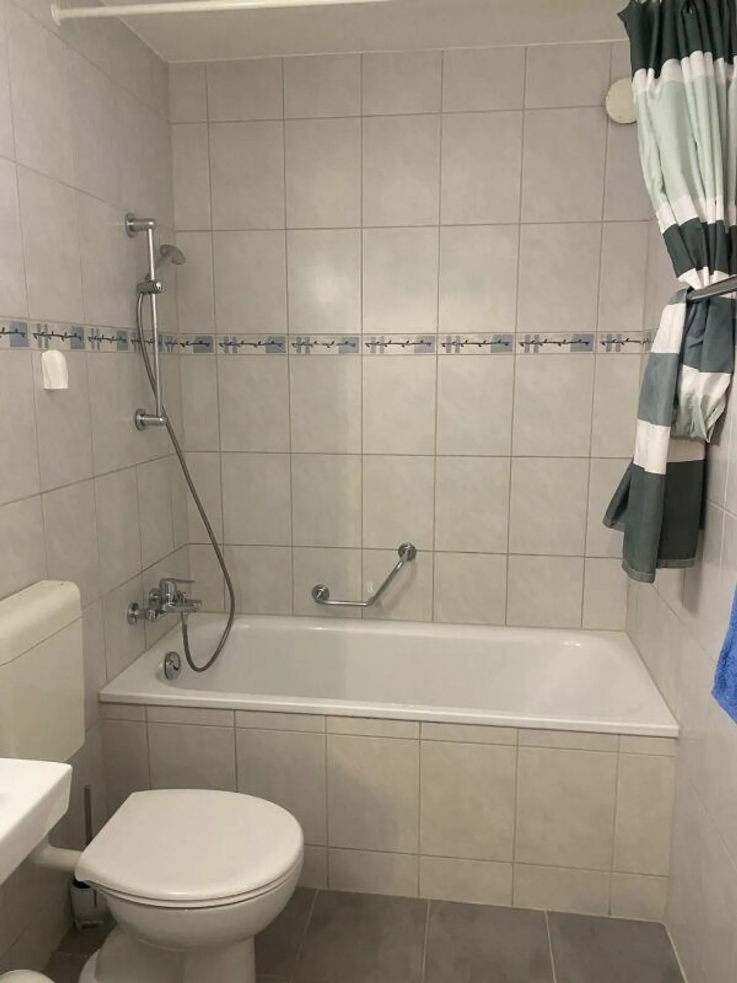 Geräumige 4-Zimmer Wohnung - Foto 9 von 10