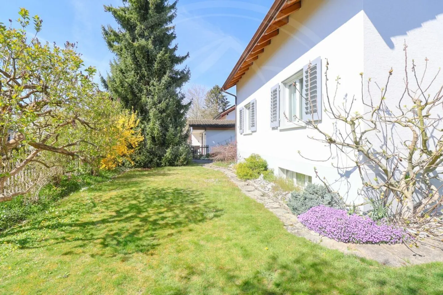 RISERVATO - Casa unifamiliare di 5½ locali in vendita in un quartiere adatto alle famiglie - Foto 12 di 13