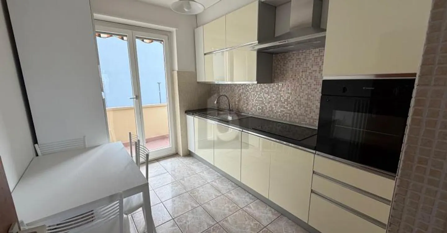 Appartement Spacieux au Calme - Photo 2 sur 6