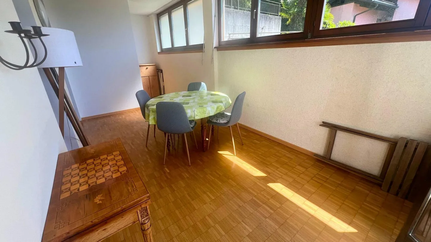 Comodo appartamento 3.5 locali con balcone - Foto 4 di 21