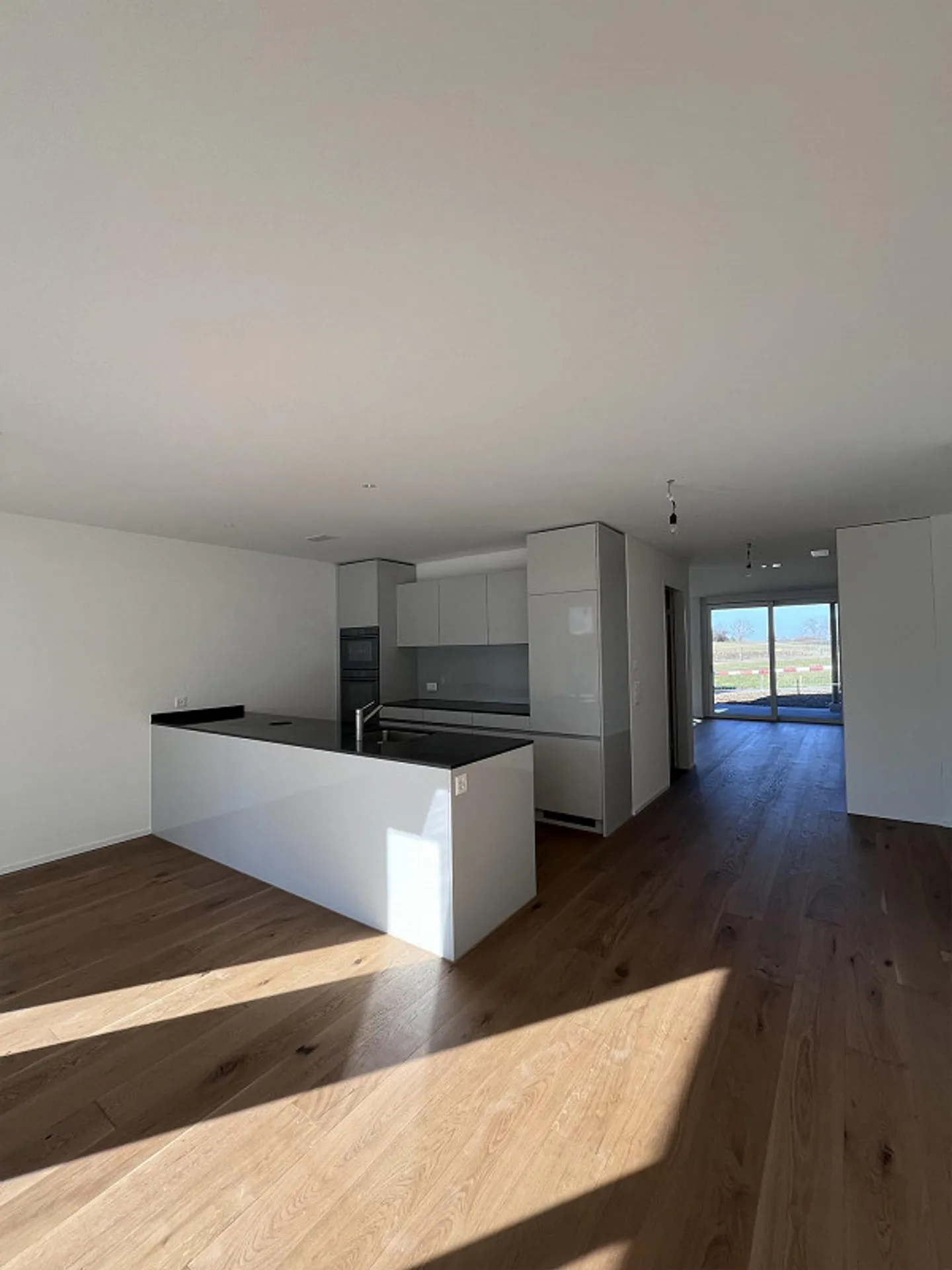 Appartement spacieux de 2,5 pièces à louer - Photo 7 sur 7