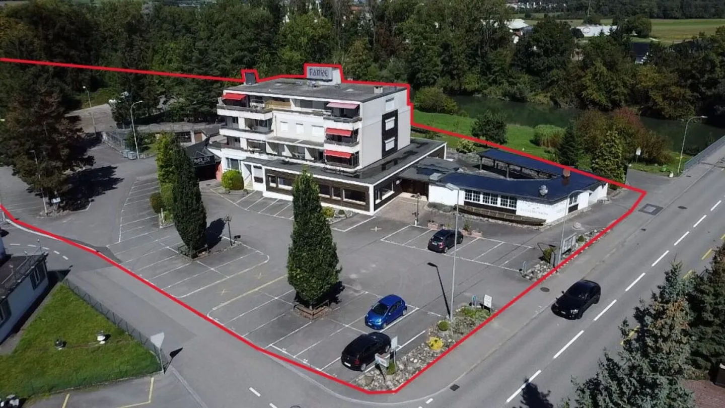 10,200m² Large Investment with Vision - Property with Preliminary Project! - Photo 2 of 24