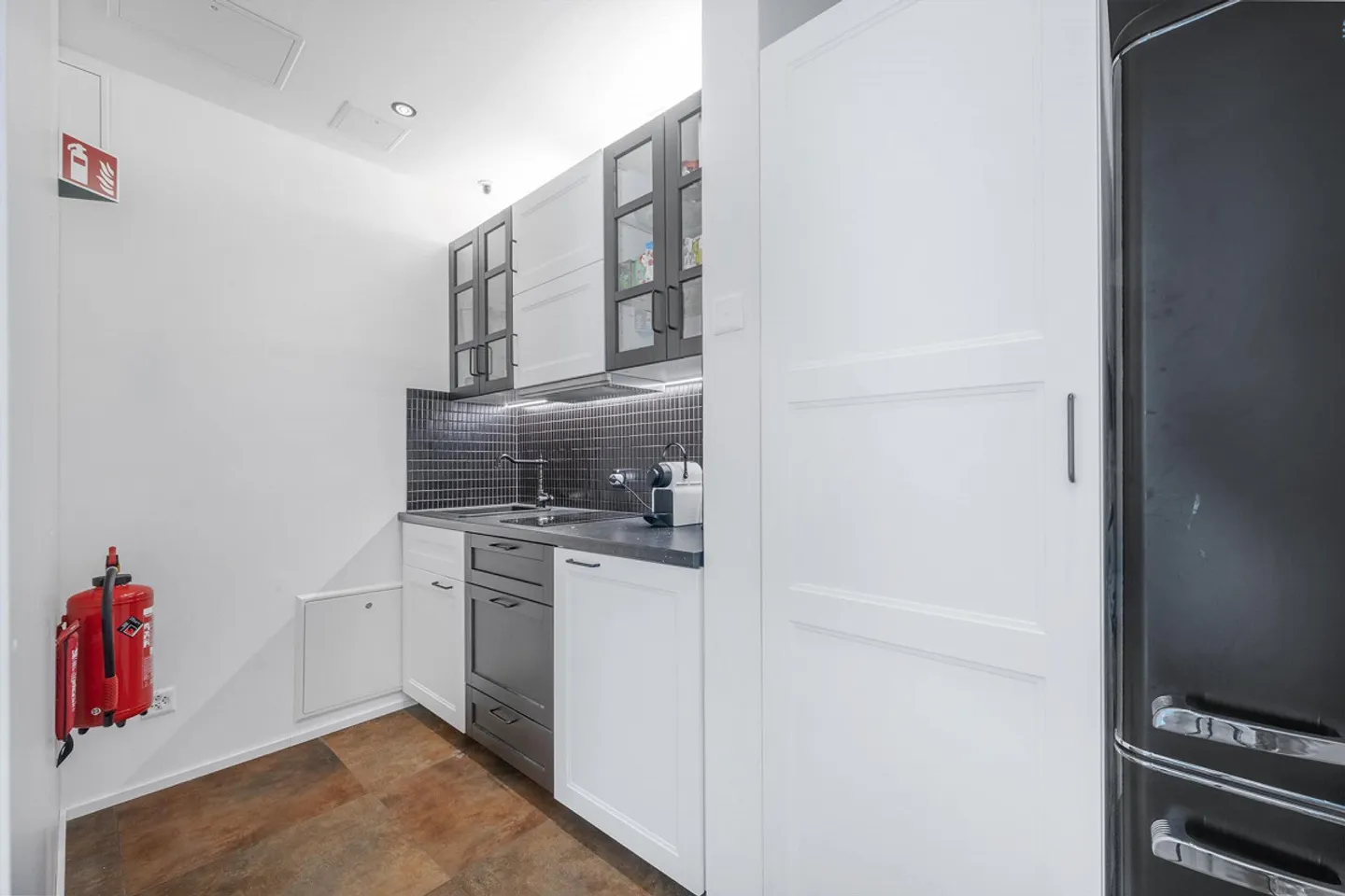 Immeuble mixte à vendre - Photo 4 sur 5