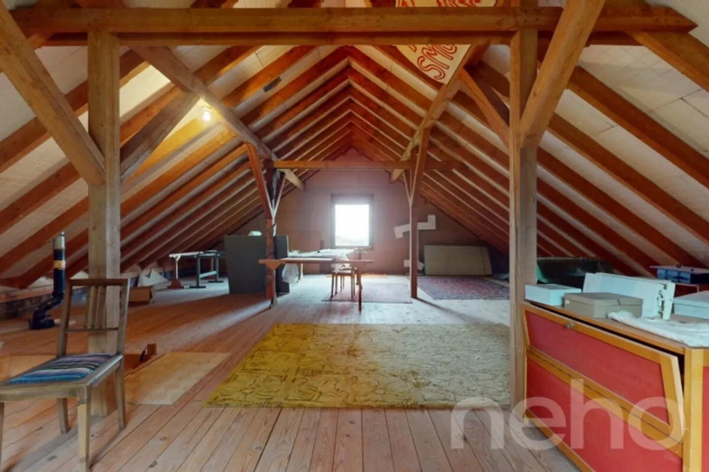 Charming 5-Room House with Scenic Views, Garden, and Expansion Potential - Photo 9 of 12