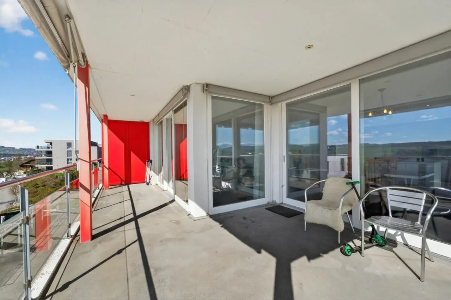4.5-room apartment with panoramic view and balcony in Geuensee - Photo 5 of 13