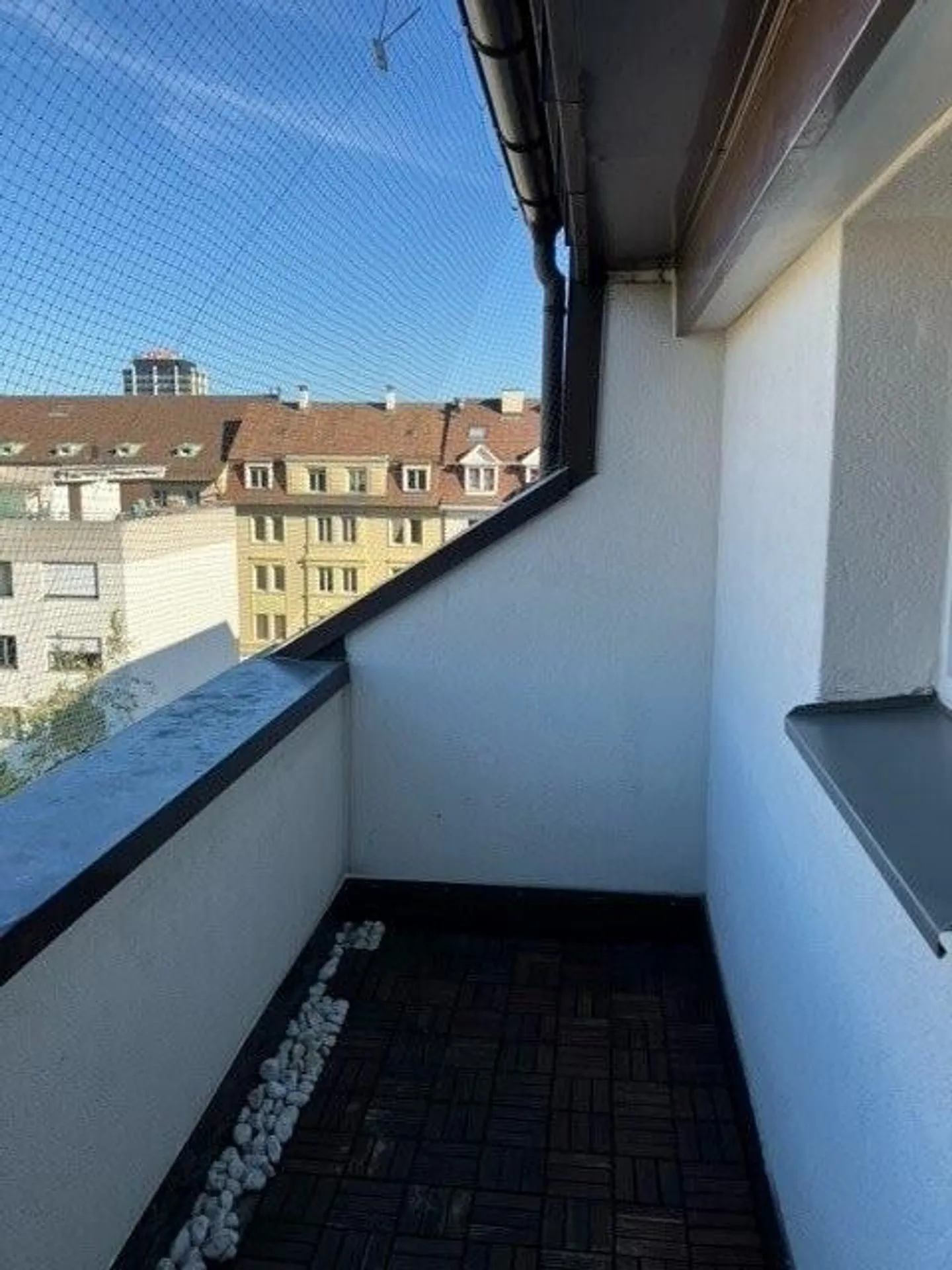 Your new apartment near SBB train station - Photo 3 of 10
