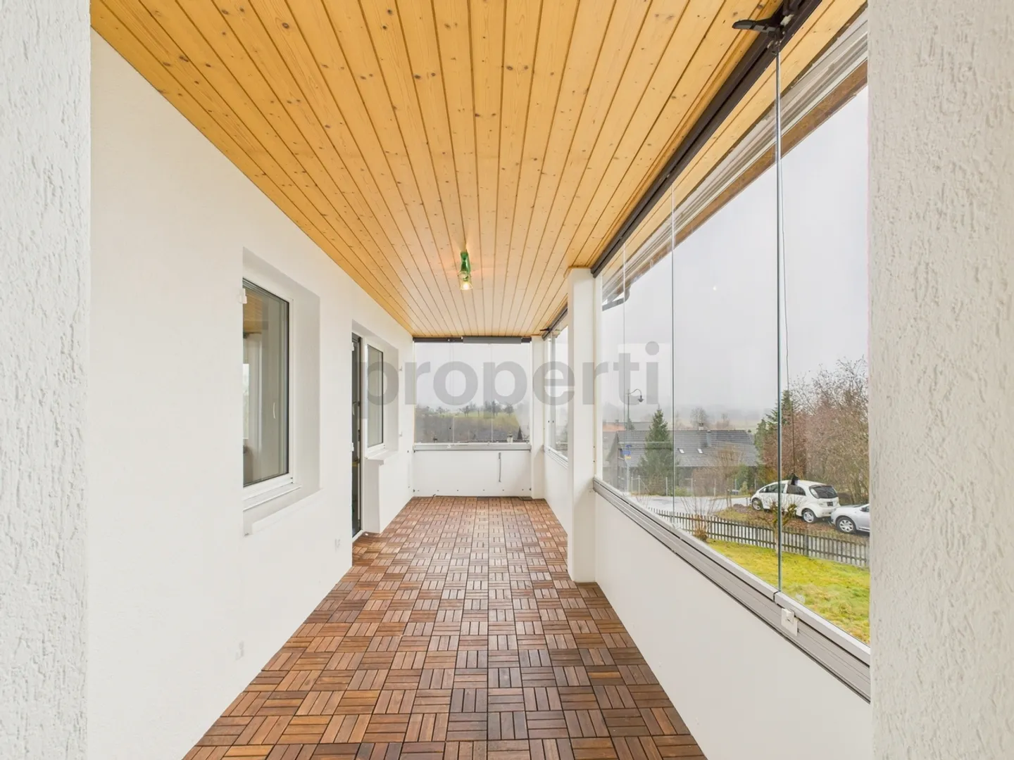 Appartement spacieux avec jardin - Photo 12 sur 13