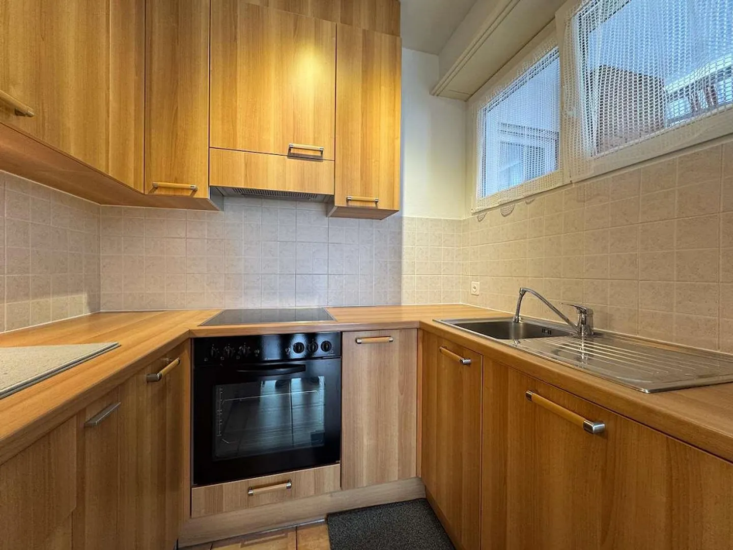 Comfortable 3.5 rooms in Molino Nuovo semi-furnished - Photo 6 of 11