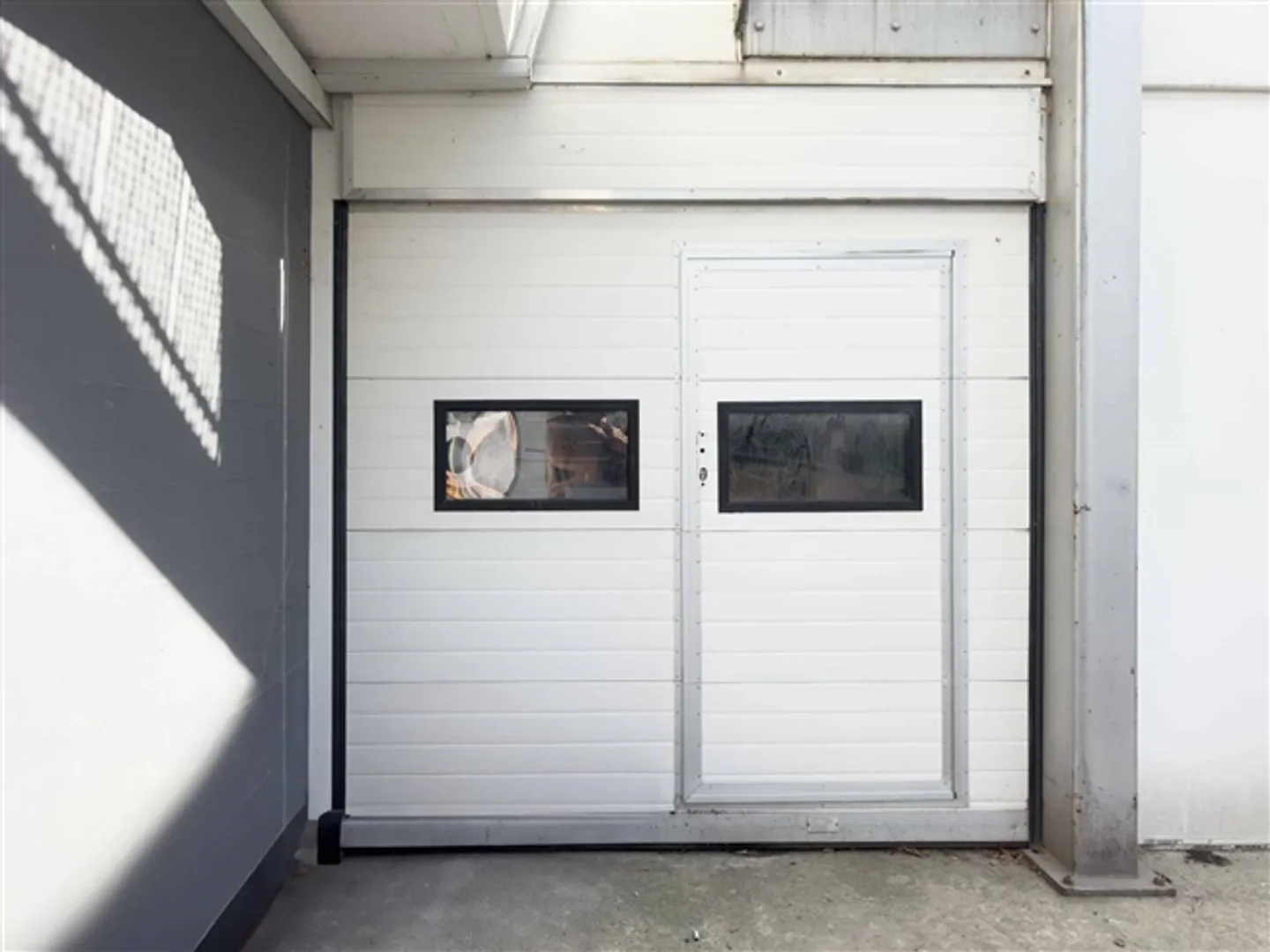 Vielseitiges Mehrzweckgebäude - Foto 9 von 13