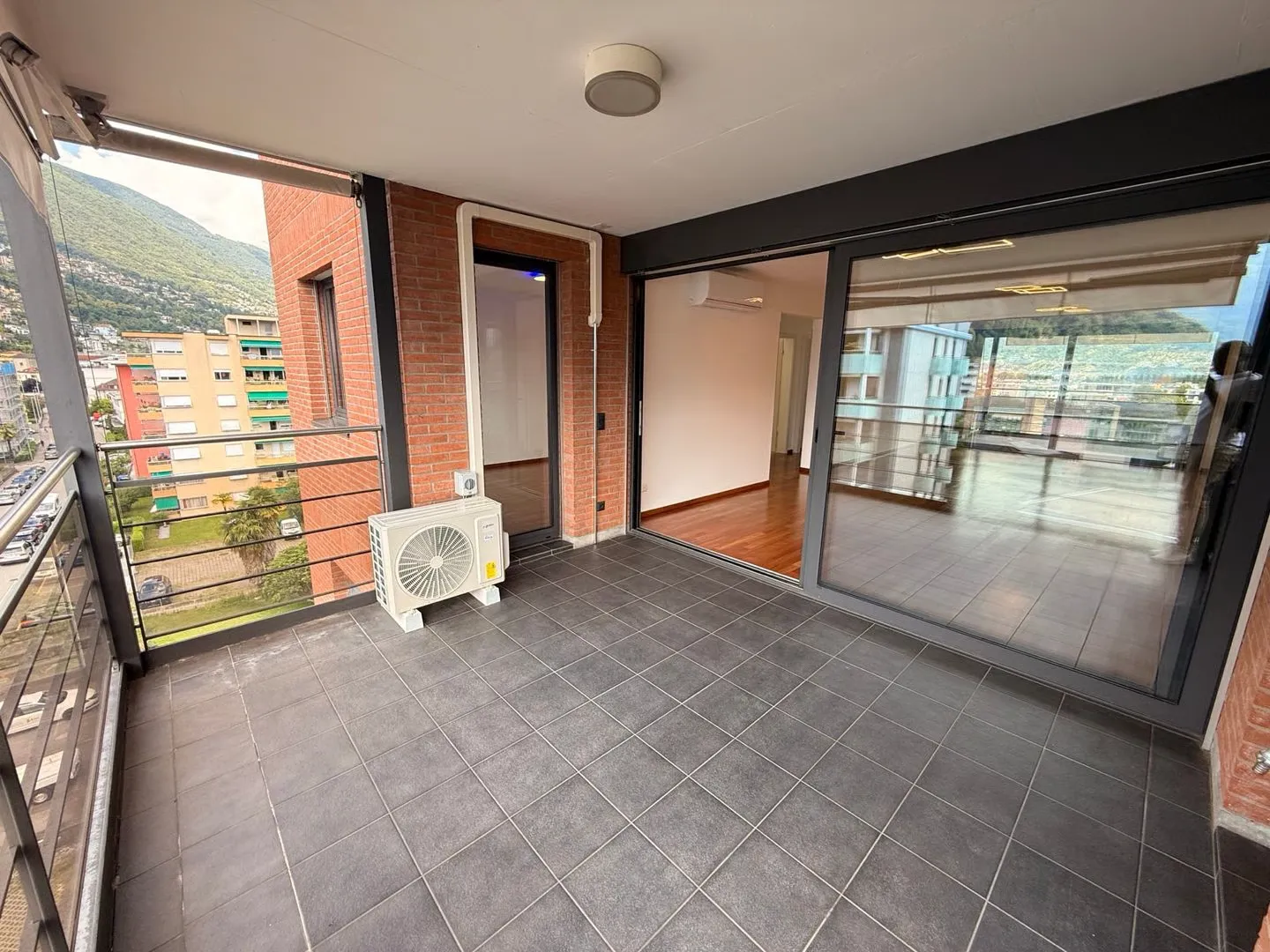 4.5-room apartment with two terraces in Locarno - available immediately - Photo 12 of 15