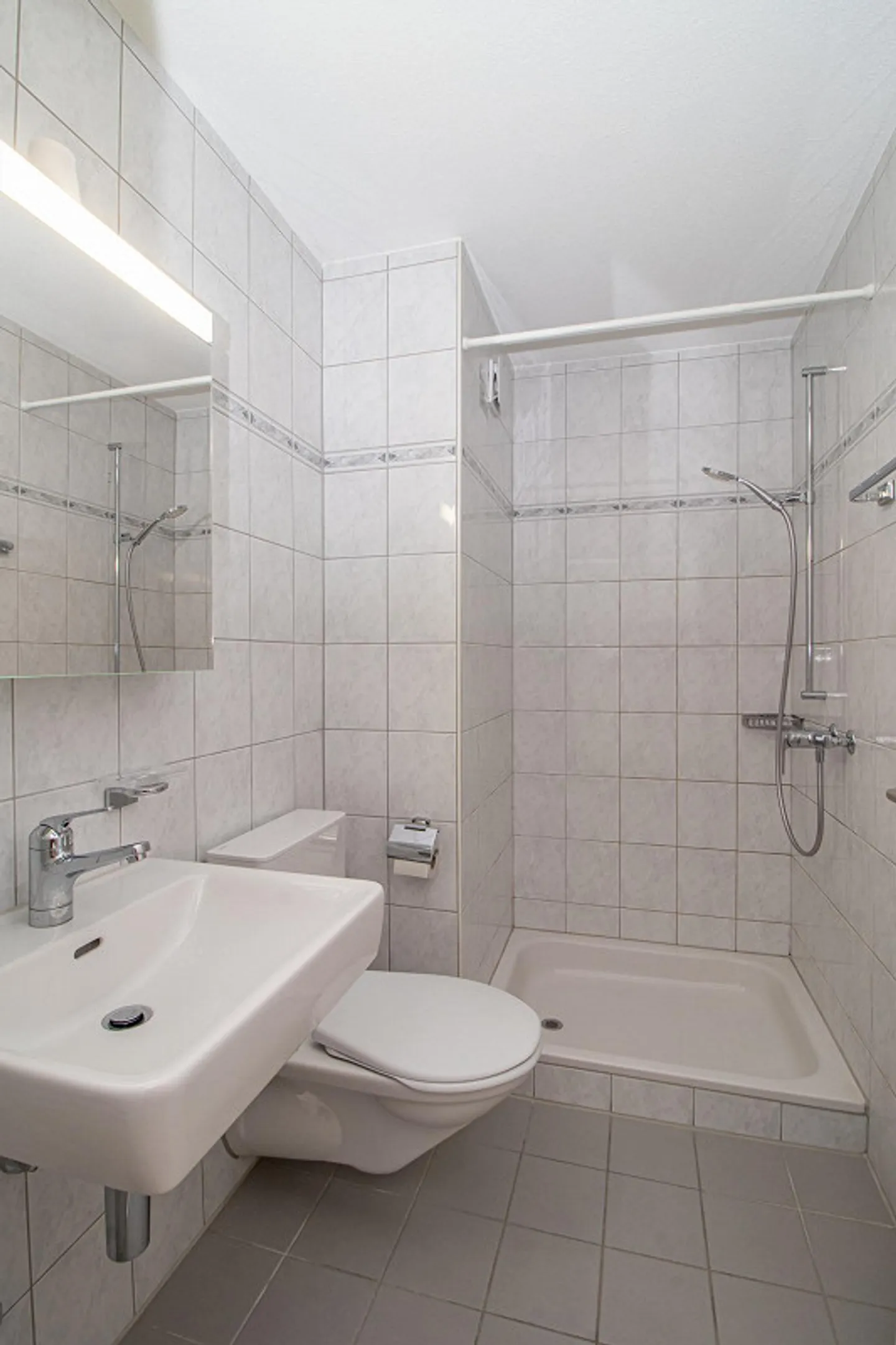 Comfortable 4.5-room apartment in the green - Photo 11 of 11