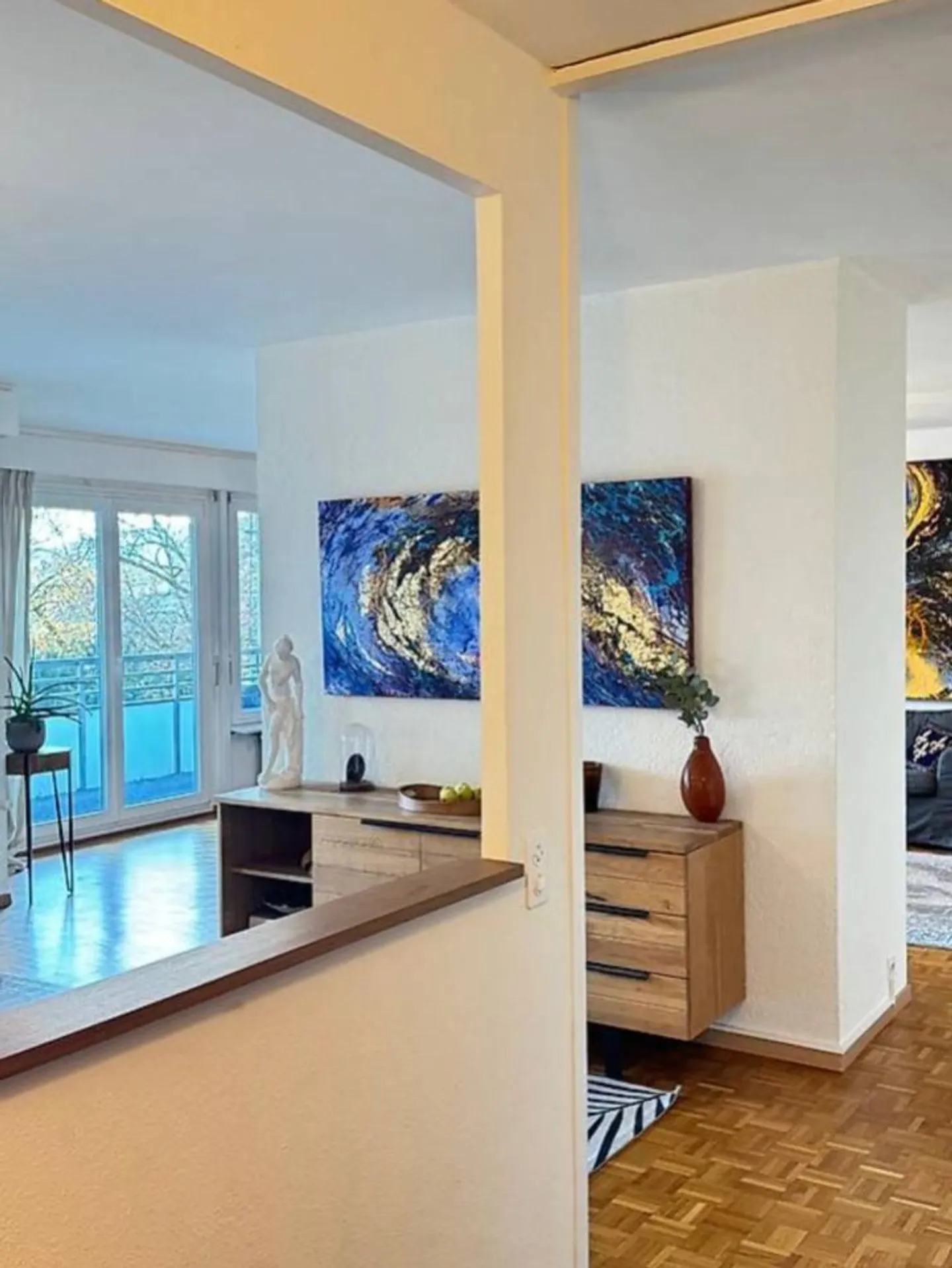 Bell'appartamento arredato di 7,5 locali / 4 camere / Balcone - Foto 4 di 13