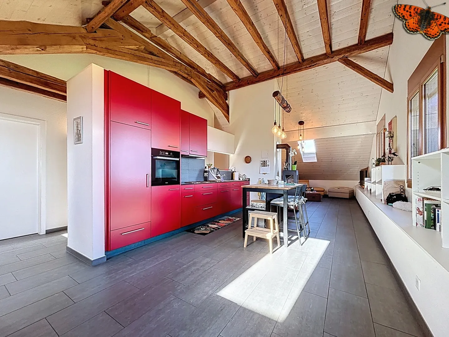 Appartement spacieux de 3,5 pièces à Villarsiviriaux rénové - Photo 4 sur 12