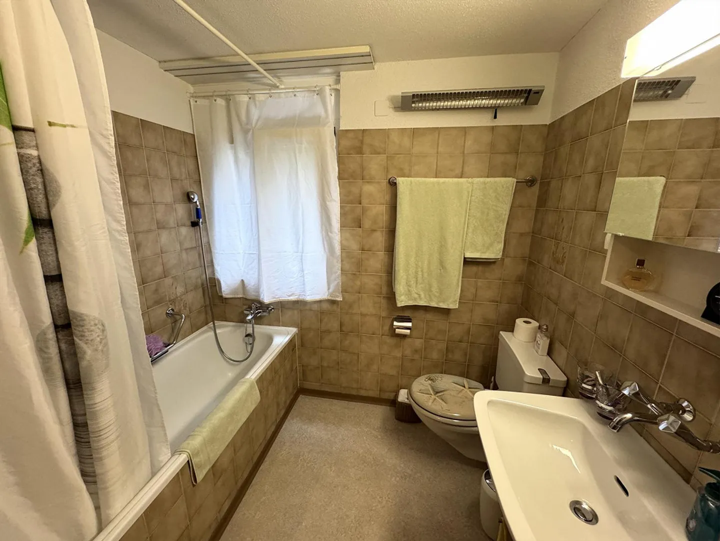 Schöne 2.5-Zimmer-Wohnung mit Balkon - Foto 7 von 8