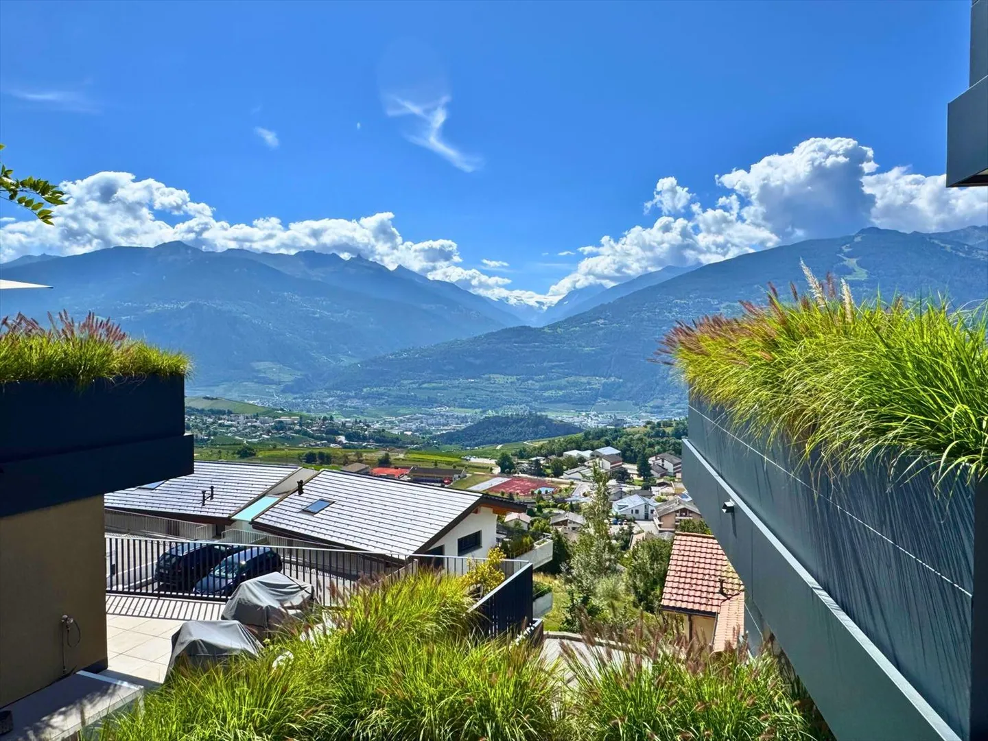 Magnifique appartement de standing avec une vue à couper le souffle - Photo 10 sur 11