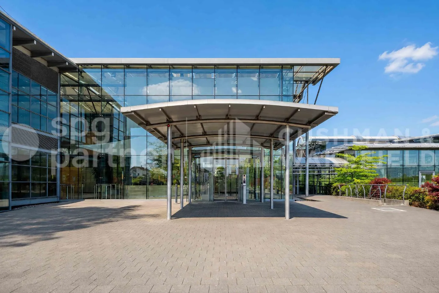 Ampio spazio per uffici di 1.450 m² in affitto - Onyx Business Park - Foto 1 di 13