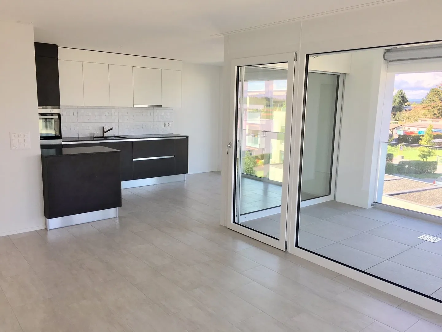 Just finished: superb 2.5 in Posieux - Photo 1 of 5