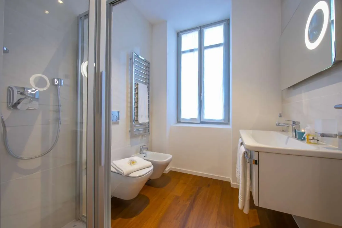 Prächtige 3.5-Zimmer-Wohnung im Zentrum von Lugano - Foto 6 von 9