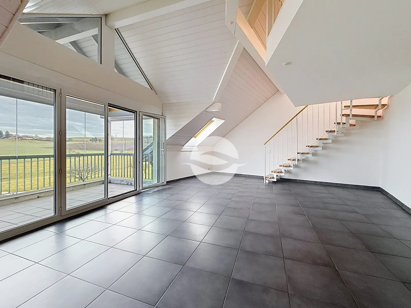 Duplex im Dachgeschoss - 2 Schlafzimmer - Foto 8 von 12