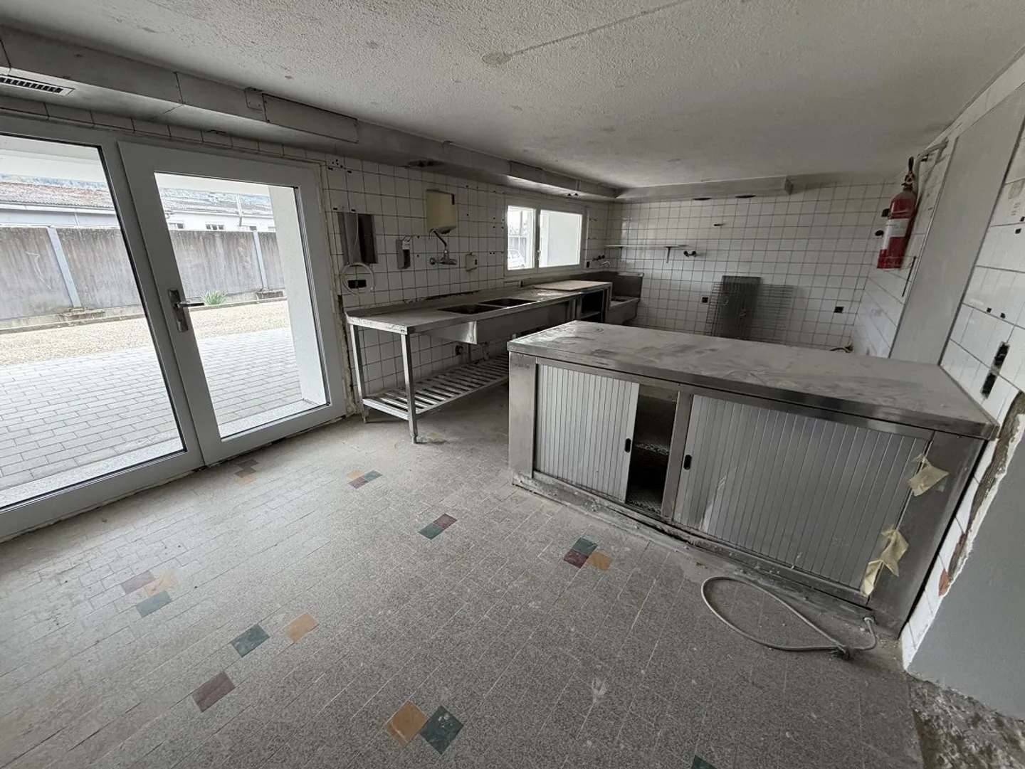 Catering business - Meal kitchen - Kitchen with 2 cold rooms - Photo 2 of 6