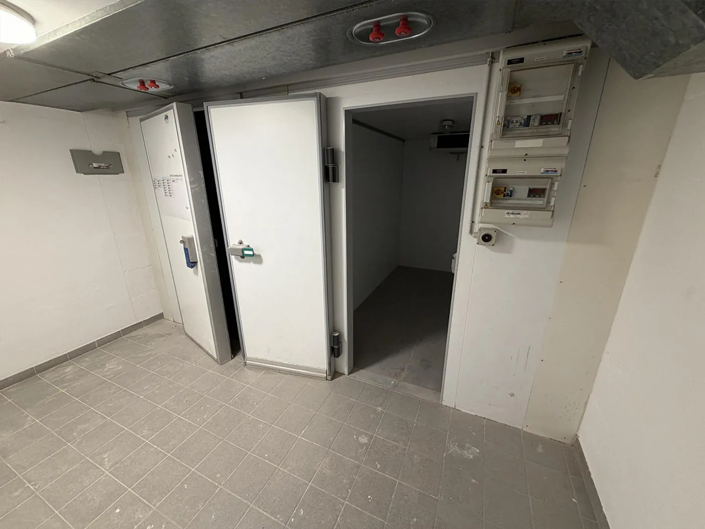 Catering business - Meal kitchen - Kitchen with 2 cold rooms - Photo 5 of 6