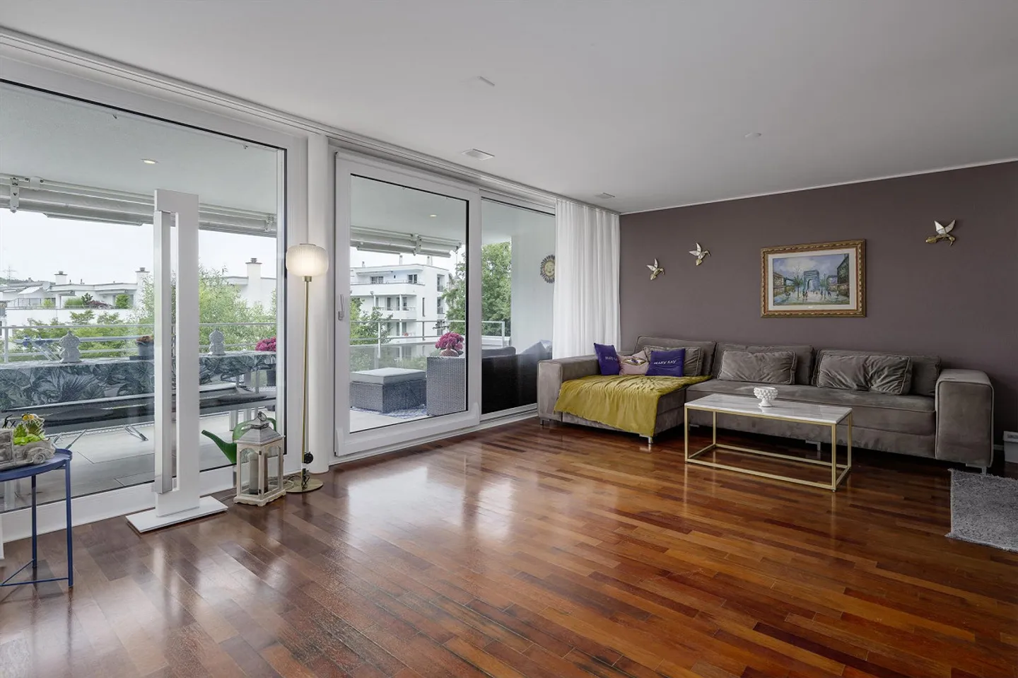 Confort de vie avec deux balcons - Photo 1 sur 8