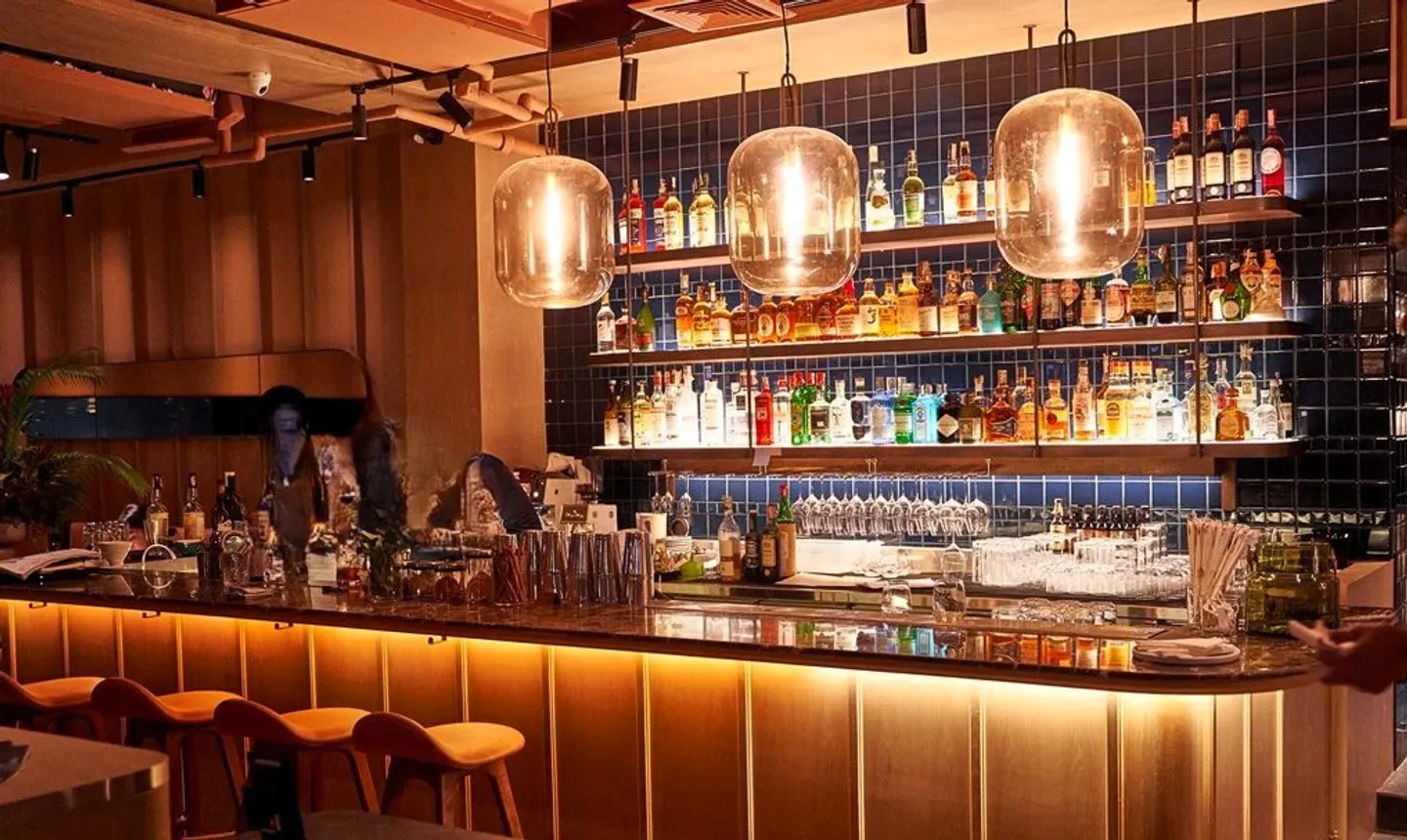 Bar Vibrant dans un Quartier Dynamique - Photo 1 sur 2