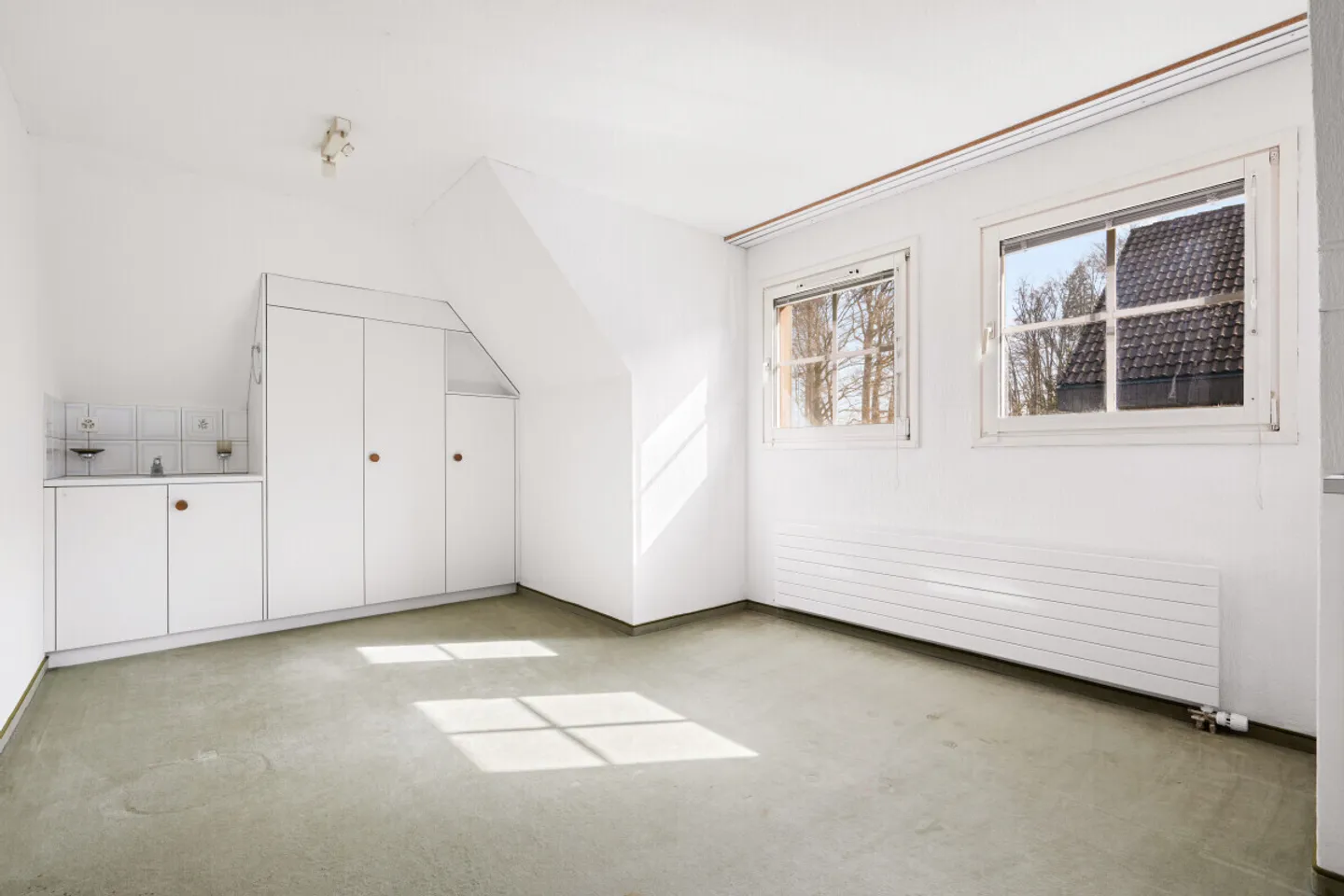 Charmantes Freistehendes Einfamilienhaus - Foto 8 von 12