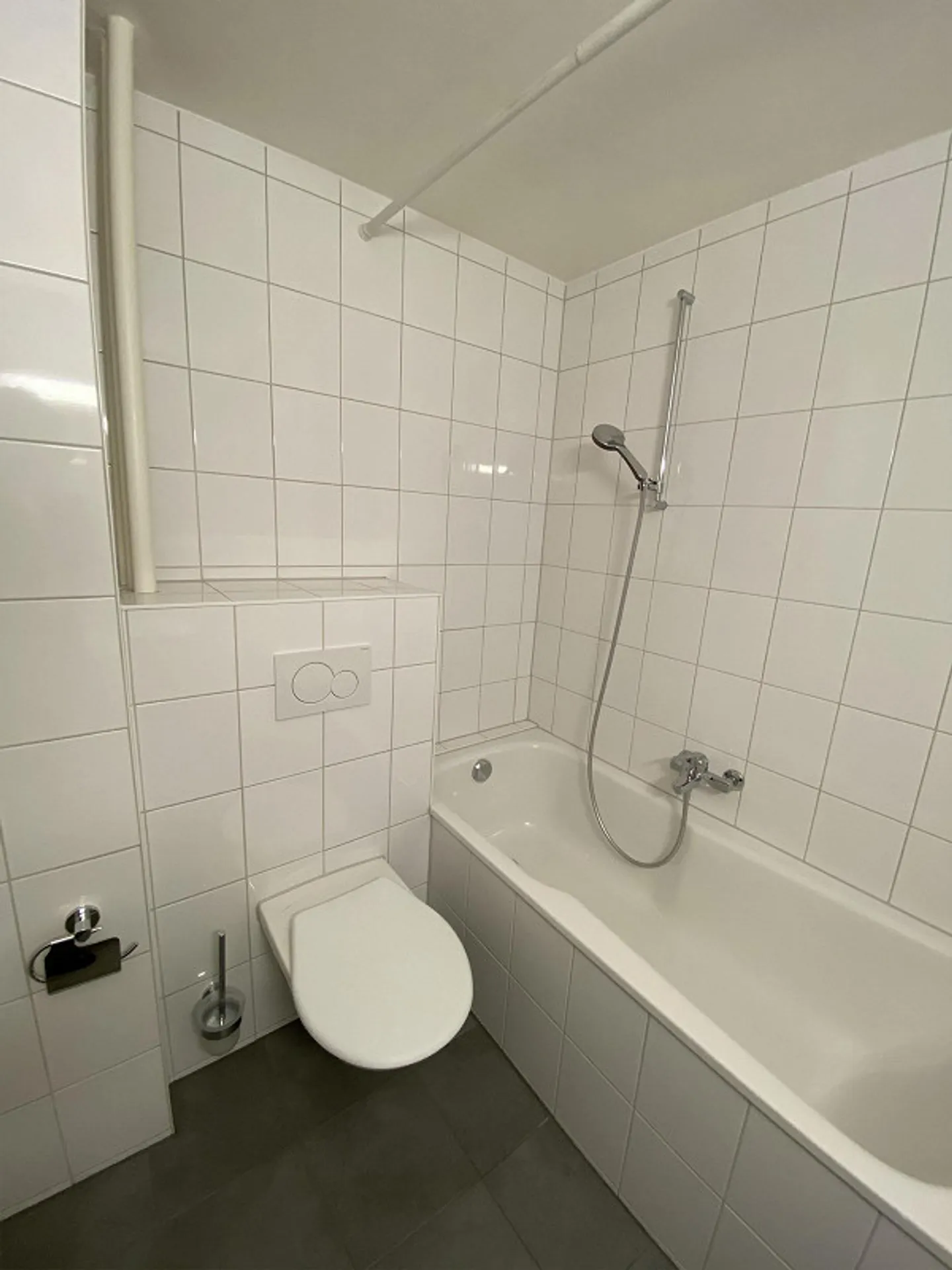 Bright apartment in the heart of Basel - Photo 6 of 7