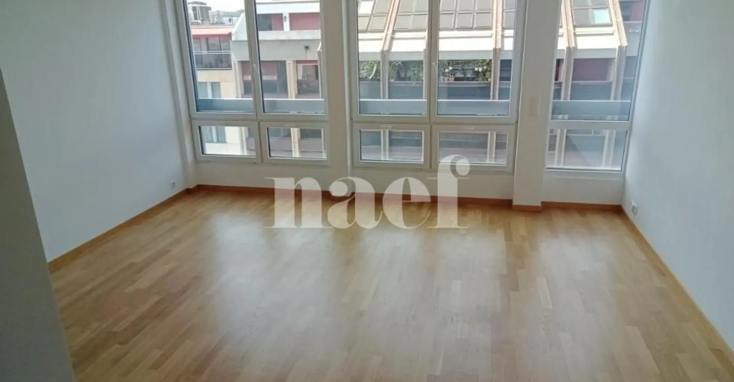 3-room apartment - Photo 1 of 6