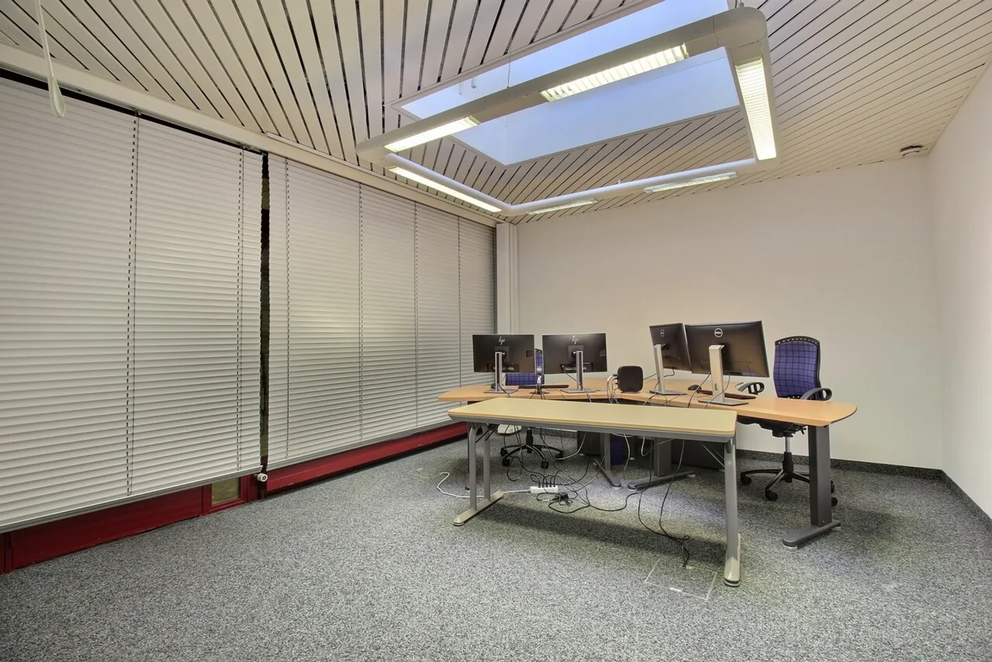Office space for sale - Photo 16 of 22