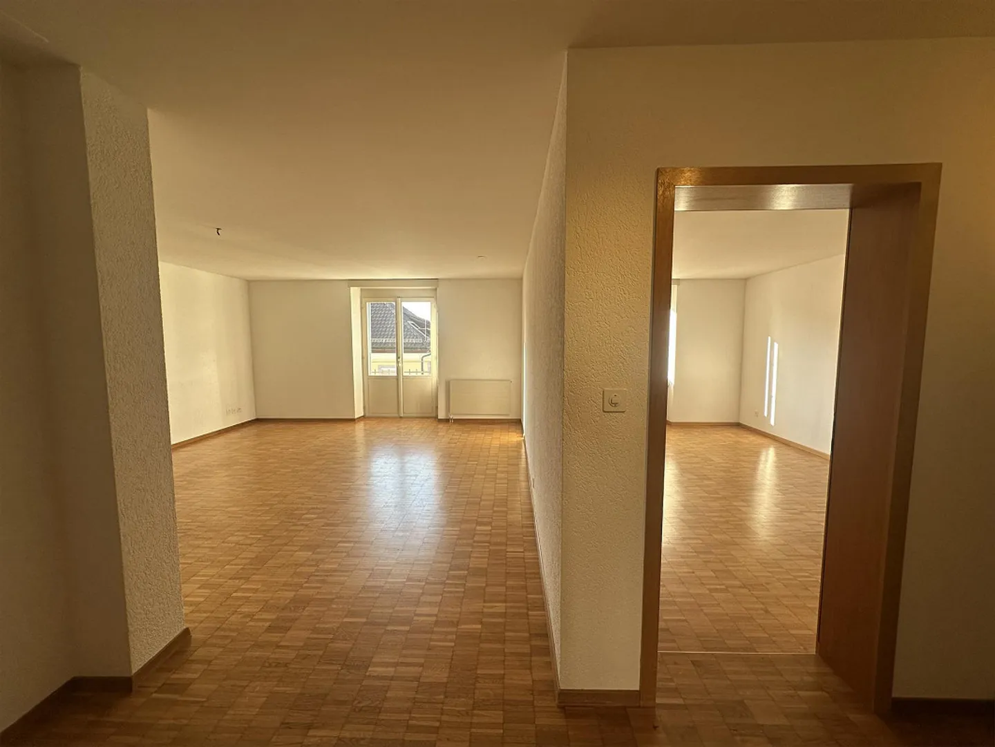 Geräumige Wohnung mit herrlicher Aussicht - Foto 7 von 8