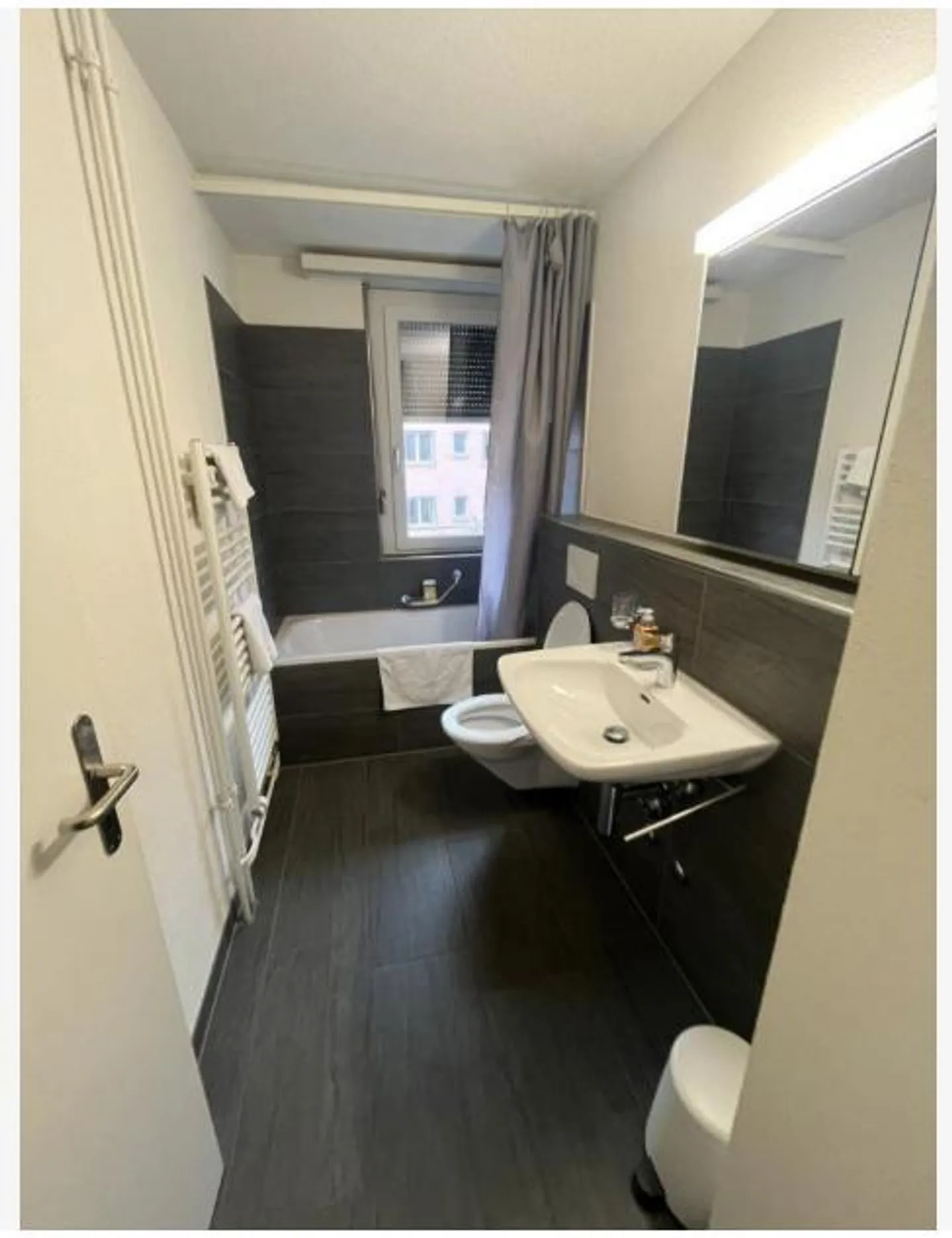 Stilvolles möbliertes Apartment in Zürich - Foto 7 von 7