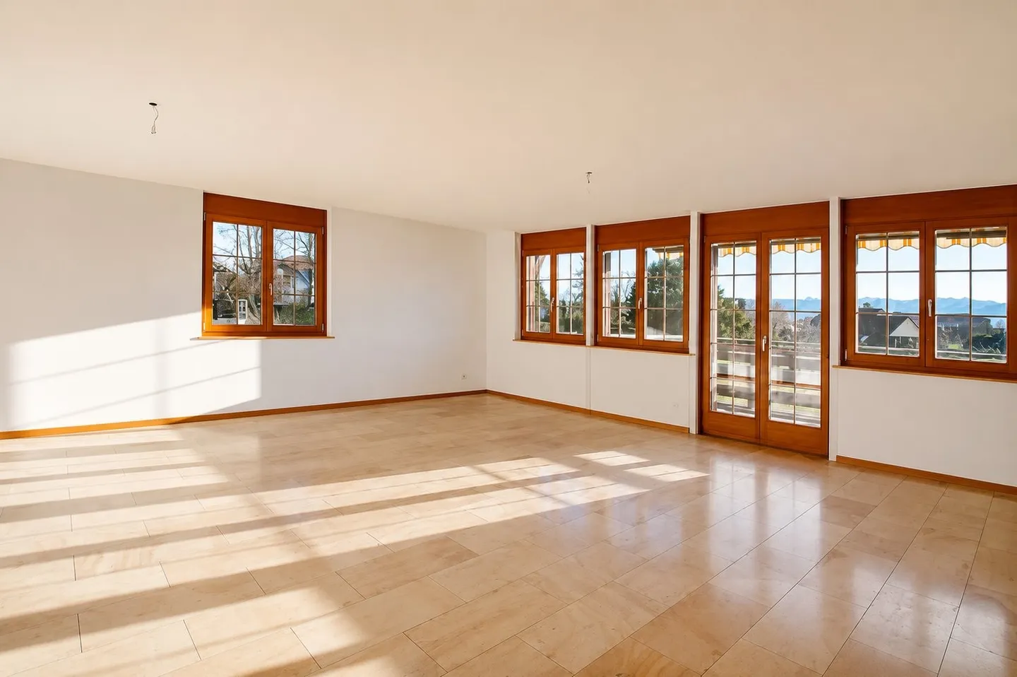 5,5-Zimmer-Wohnung im 1. Stock - Foto 3 von 4