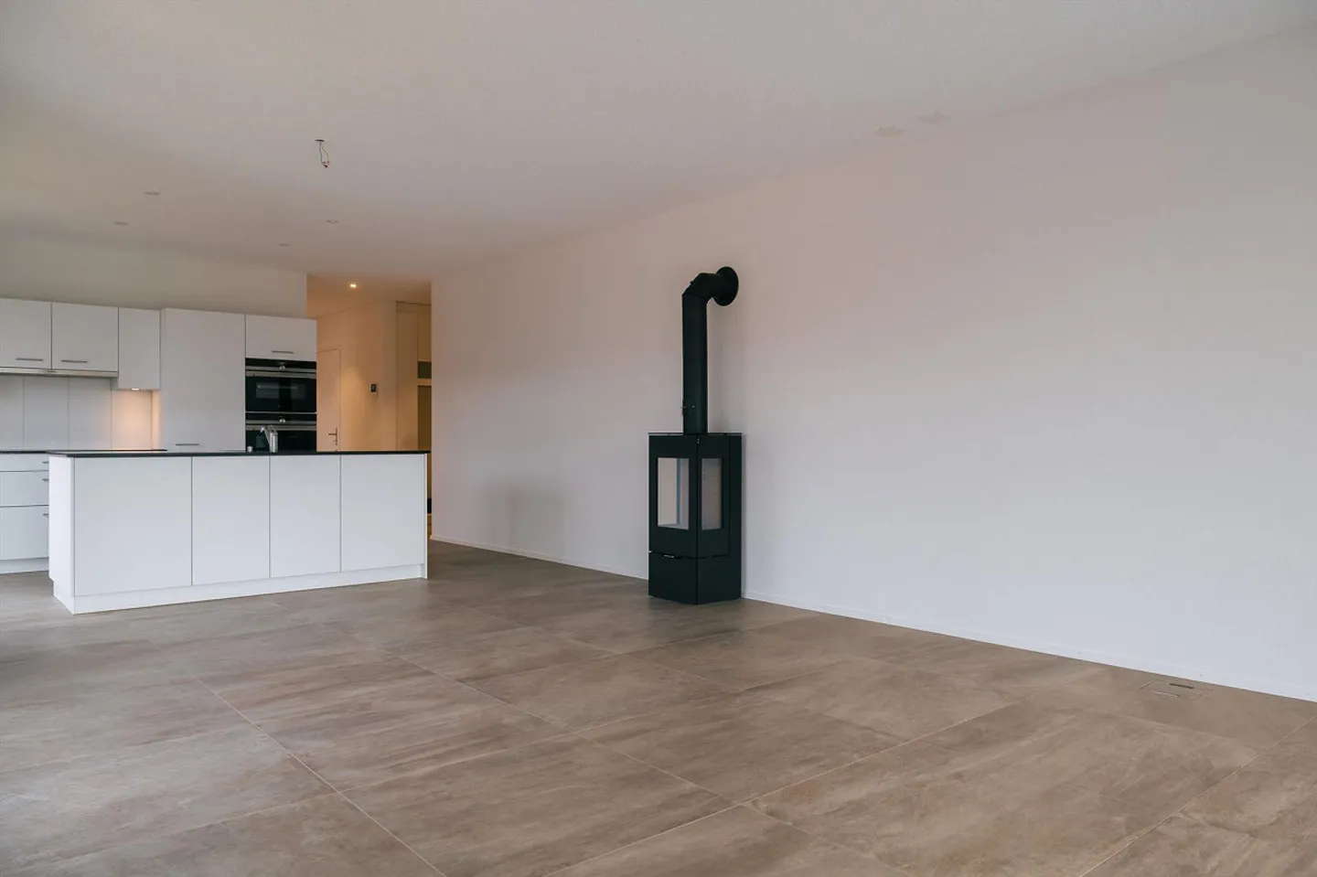 Appartement attrayant de 4,5 pièces au Höhenweg 18 (Schafweidli), Uetendorf - Photo 2 sur 9