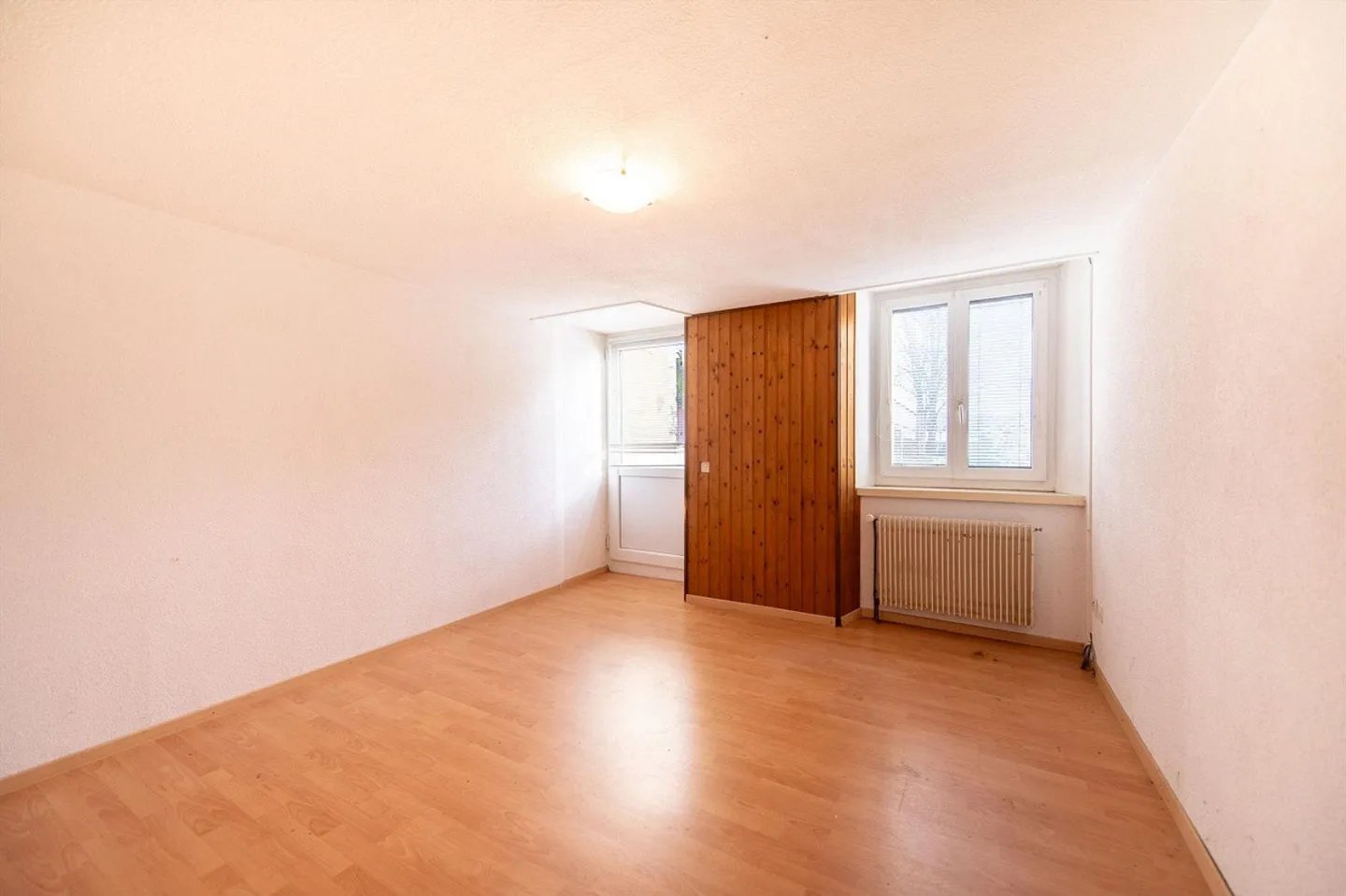 Una casa con potenziale - proprietà adiacente disponibile - Foto 7 di 13