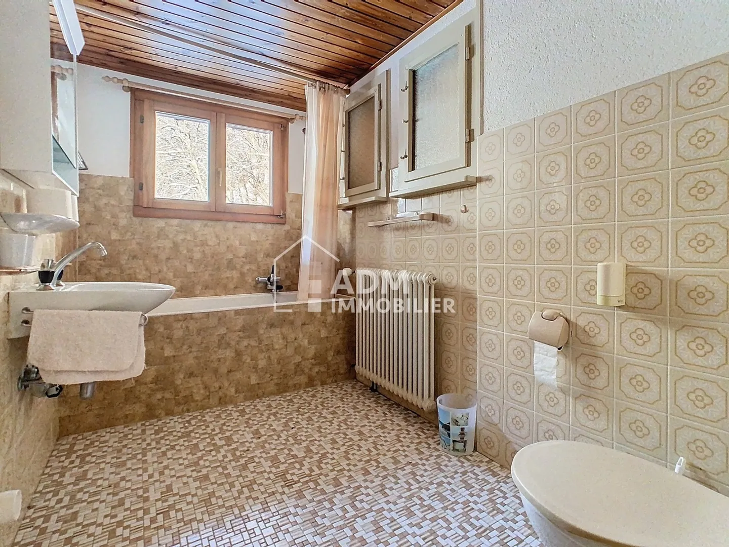 Ovronnaz, Chalet con 3 appartamenti, con potenziale di rendimento - Foto 5 di 16