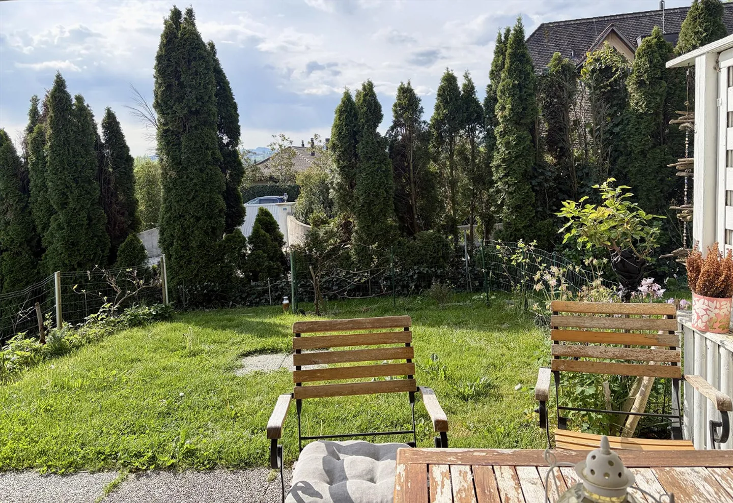 Appartement lumineux et ensoleillé de 2,5 pièces au rez-de-chaussée avec jardin privé à partir du 1er juillet - Photo 3 sur 13