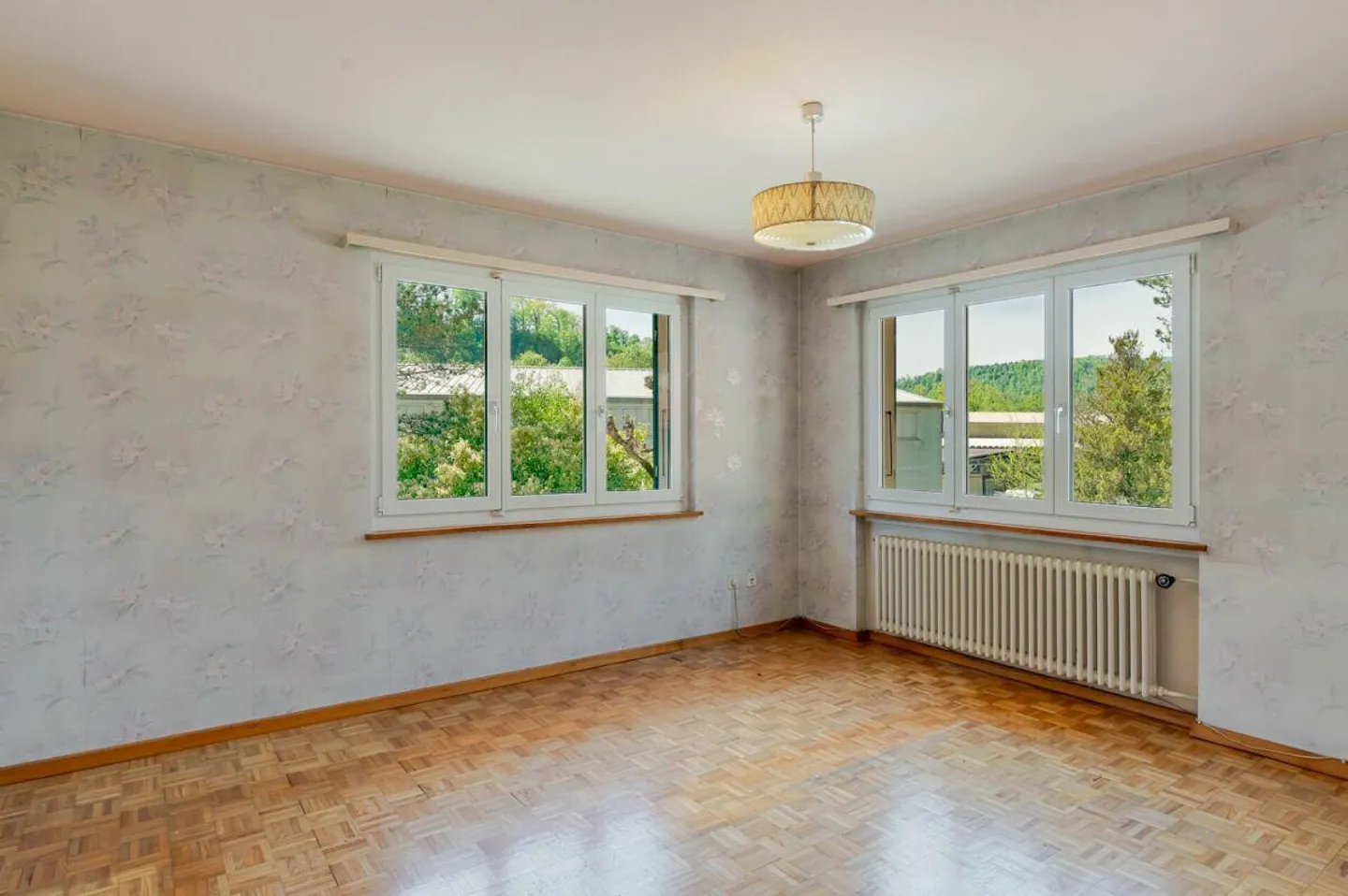 Casa unifamiliare indipendente di 7,5 stanze da ristrutturare con potenziale di ampliamento - Foto 5 di 13