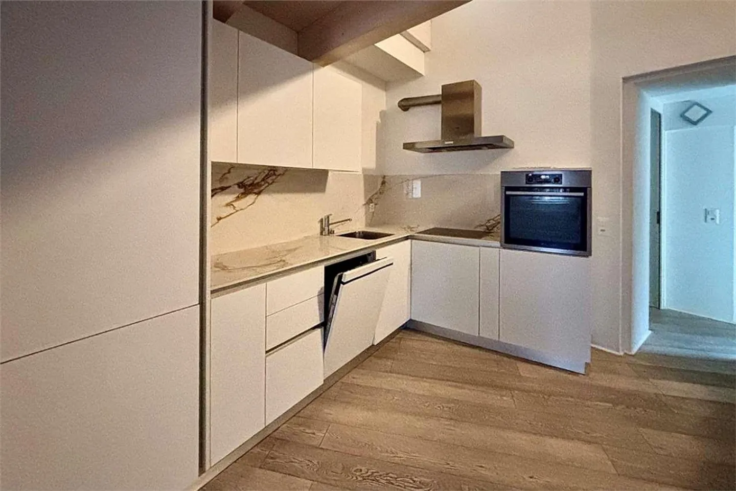 Elegante Appartamento Duplex nel Centro di Giornico - Foto 5 di 13