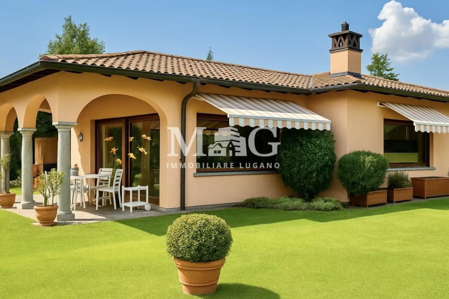 Collina d'Oro: Elegant Villa with garden and buildable land - Foto 7 di 11