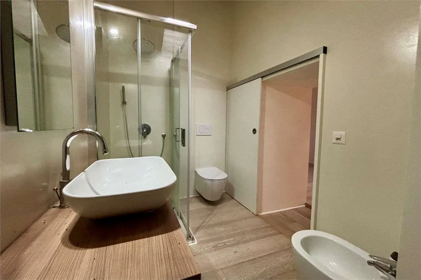 Elegante Appartamento Duplex nel Centro di Giornico - Foto 12 di 13