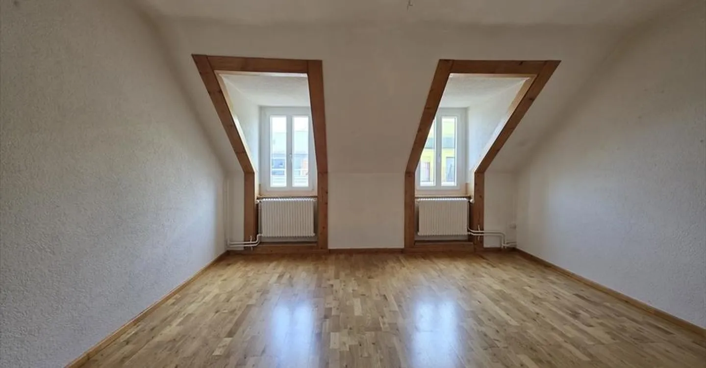 Joli Appartement Mansardé - Photo 1 sur 6