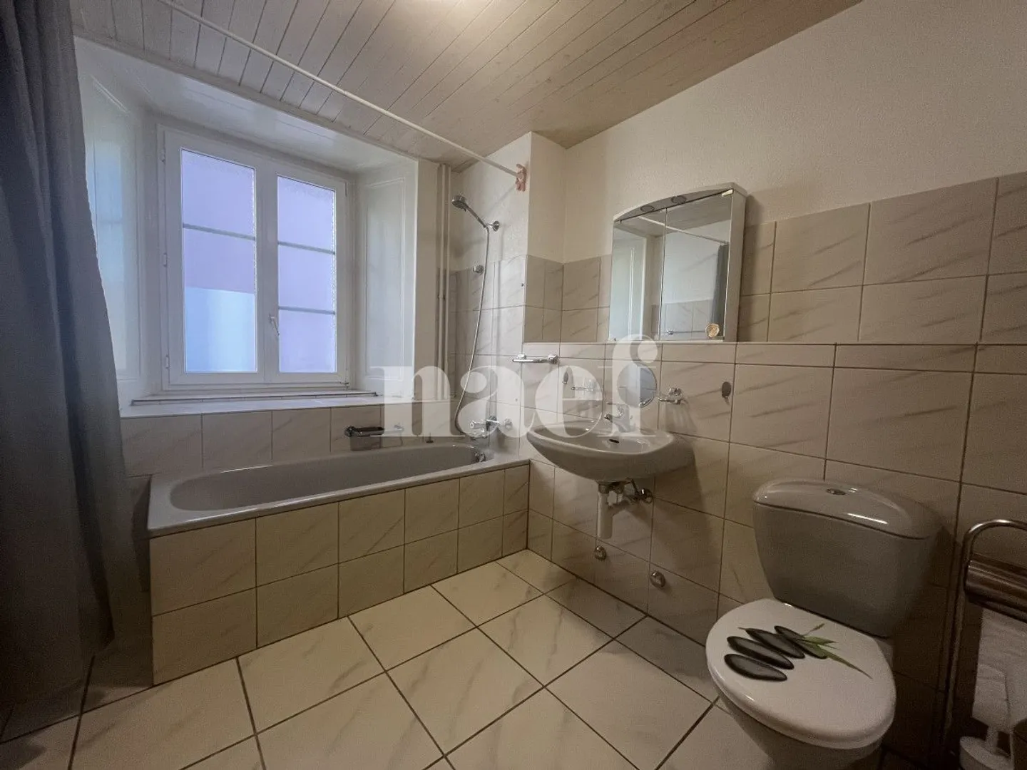 1er Loyer net OFFERT !!! Appartement de 3 pièces proche du centre-ville - Photo 5 sur 6