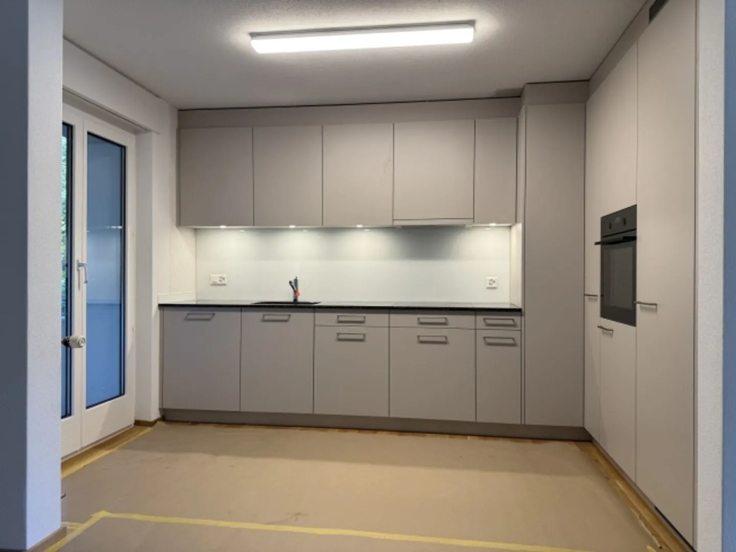 Appartamento appena ristrutturato in una posizione ambita a Lucerna - Foto 3 di 10