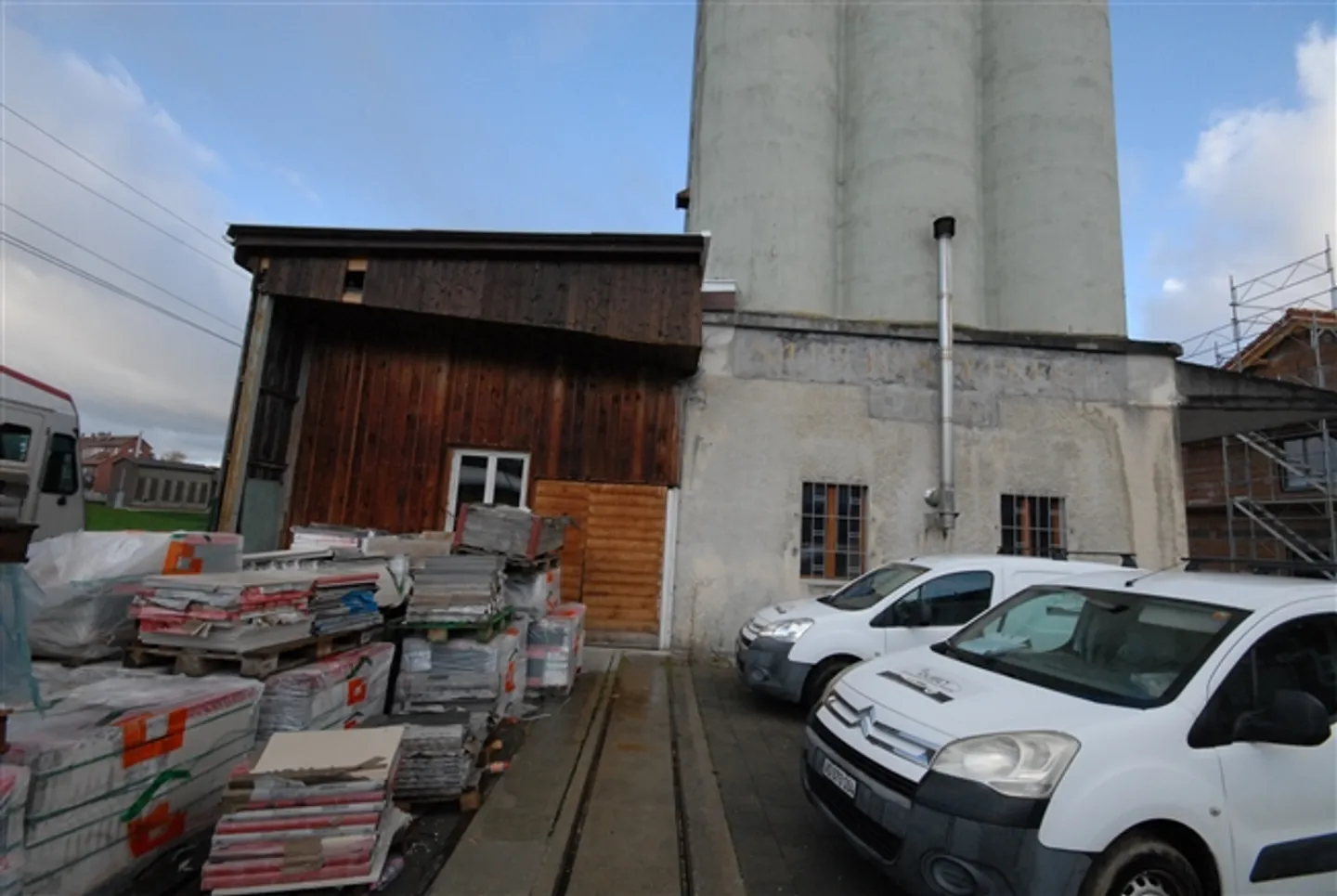 In vendita a Corcelles-près-Payerne, ex silos dismesso con ufficio e magazzino - Foto 7 di 20