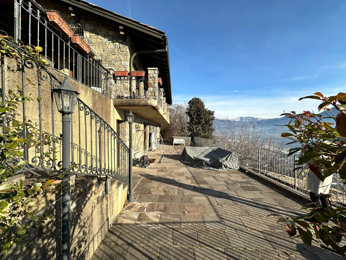 Casa unifamiliare con vista sul lago di Lugano e sulle montagne a Cimo - Foto 8 di 8