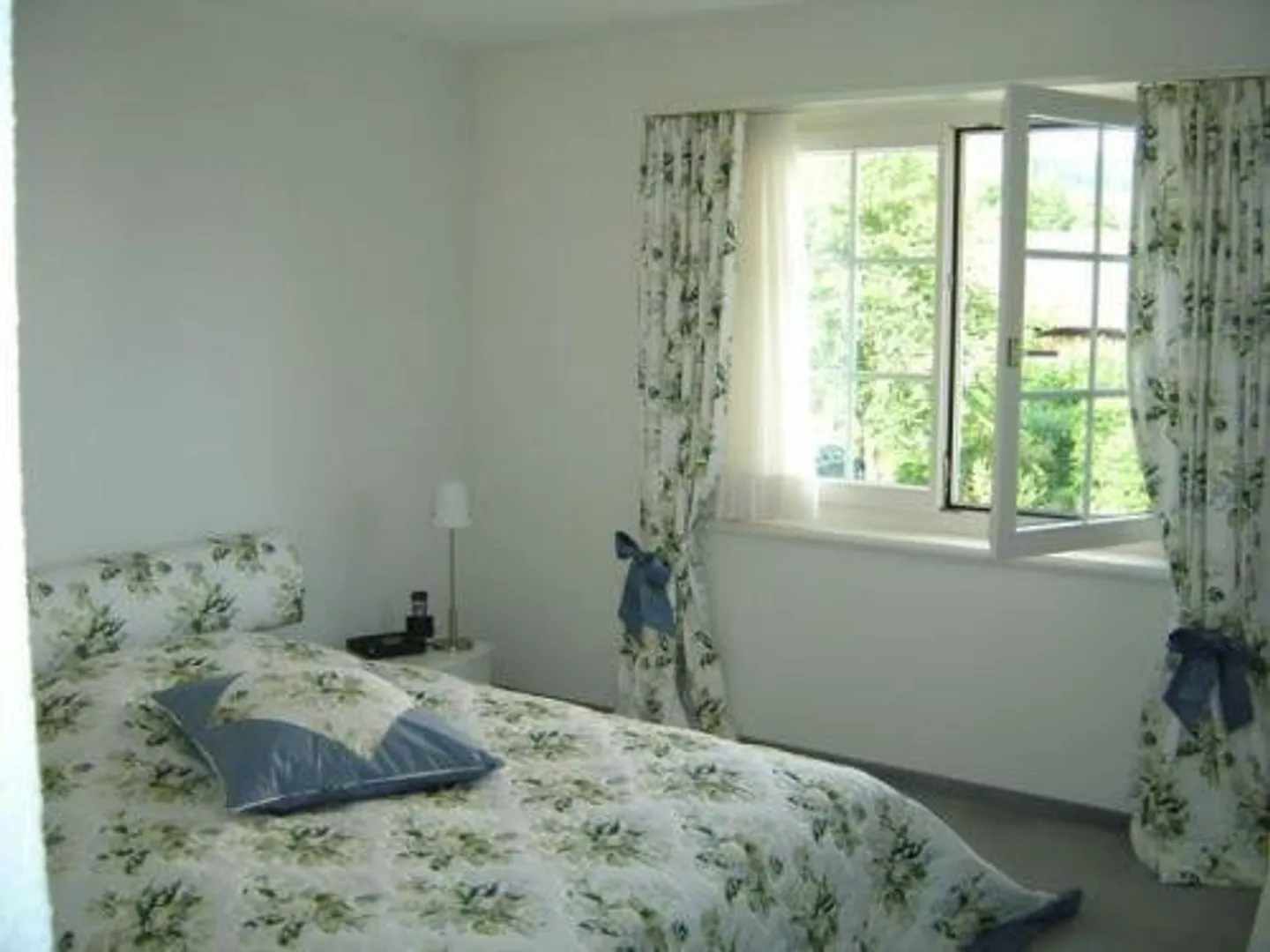 Furnished 4.5-room apartment in Uetikon am See - Photo 4 of 6