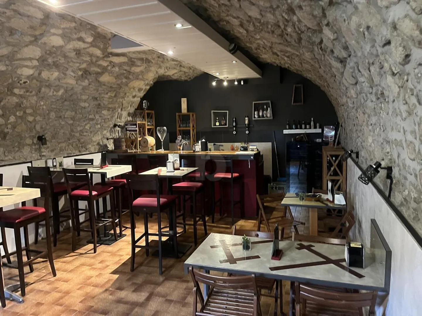 MAGNIFICENT WINE BAR IN VAULTED CELLAR - Photo 1 of 5