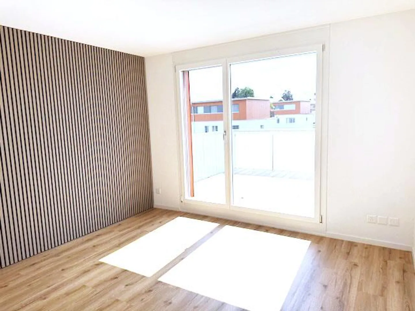Bel appartement rénové de 138m2 - 4 1/2 avec terrasse de 45m2 - Photo 12 sur 27